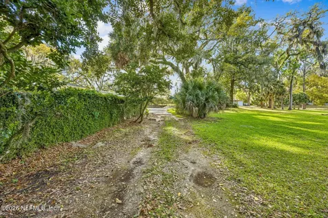 4226 Forest Park Road Jacksonville FL 32210