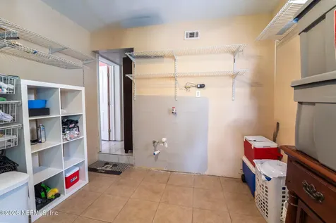 5150 Broadway Avenue Jacksonville FL 32254
