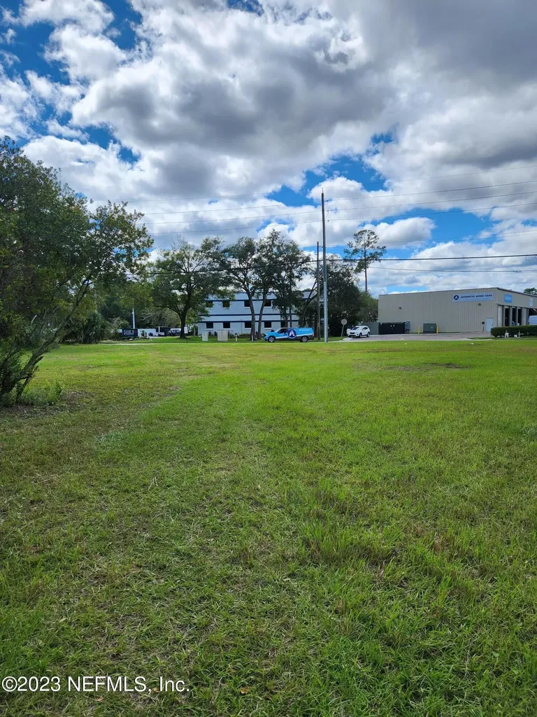 5314 Bowden Road Jacksonville FL 32216
