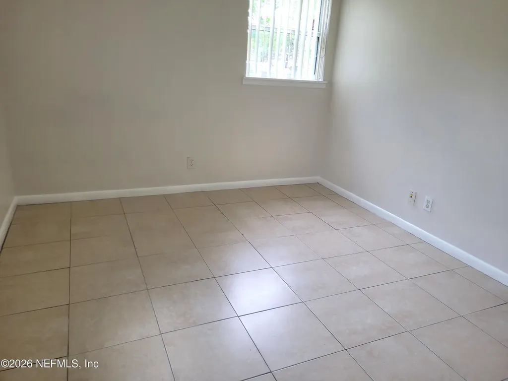 5607 Santa Monica Boulevard S Jacksonville FL 32207