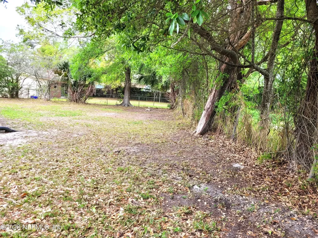 5607 Santa Monica Boulevard S Jacksonville FL 32207