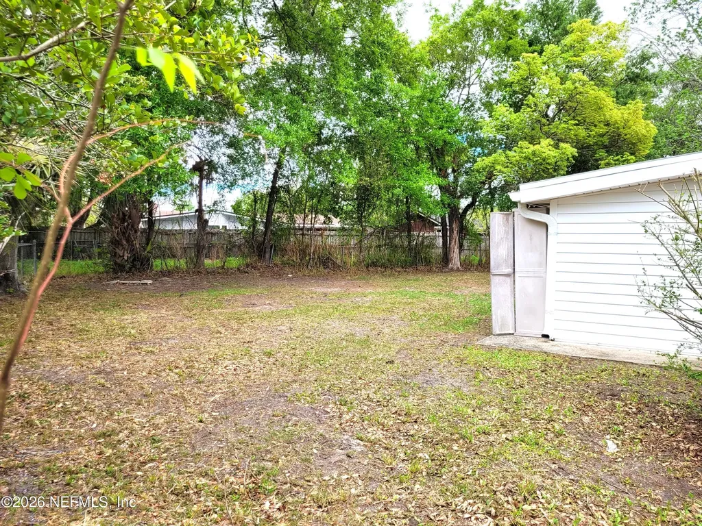 5607 Santa Monica Boulevard S Jacksonville FL 32207