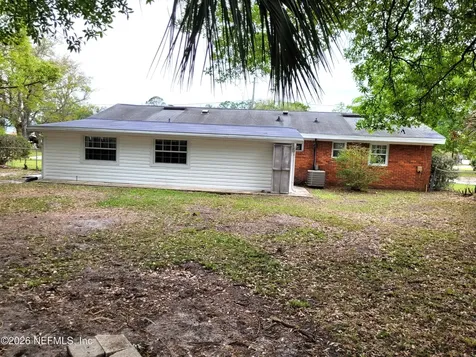 5607 Santa Monica Boulevard S Jacksonville FL 32207