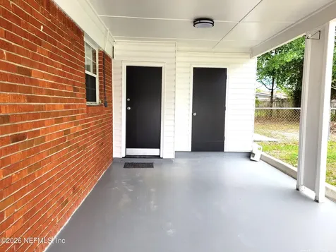 5607 Santa Monica Boulevard S Jacksonville FL 32207
