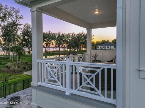 135 Oak Park Drive St. Johns FL 32259