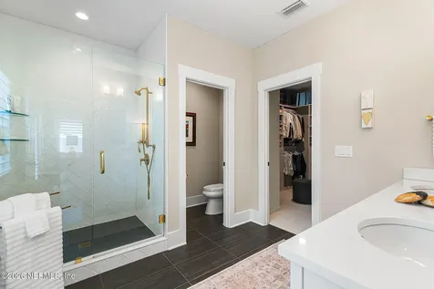 135 Oak Park Drive St. Johns FL 32259