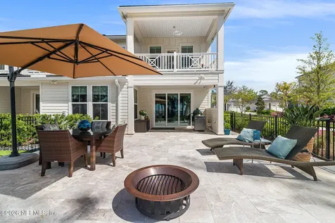 135 Oak Park Drive St. Johns FL 32259