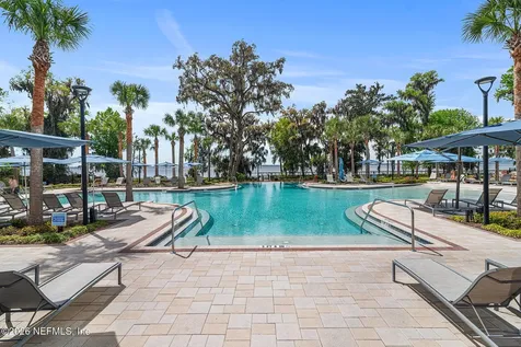 135 Oak Park Drive St. Johns FL 32259