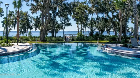 135 Oak Park Drive St. Johns FL 32259