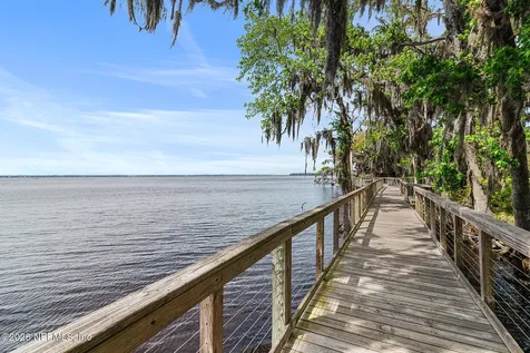 135 Oak Park Drive St. Johns FL 32259