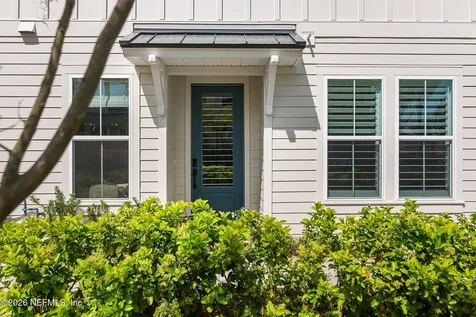 135 Oak Park Drive St. Johns FL 32259