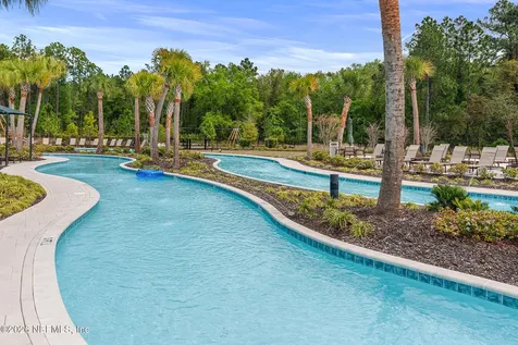 135 Oak Park Drive St. Johns FL 32259