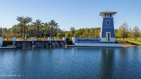 135 Oak Park Drive St. Johns FL 32259