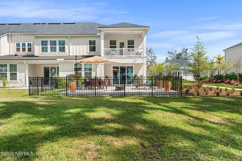 135 Oak Park Drive St. Johns FL 32259