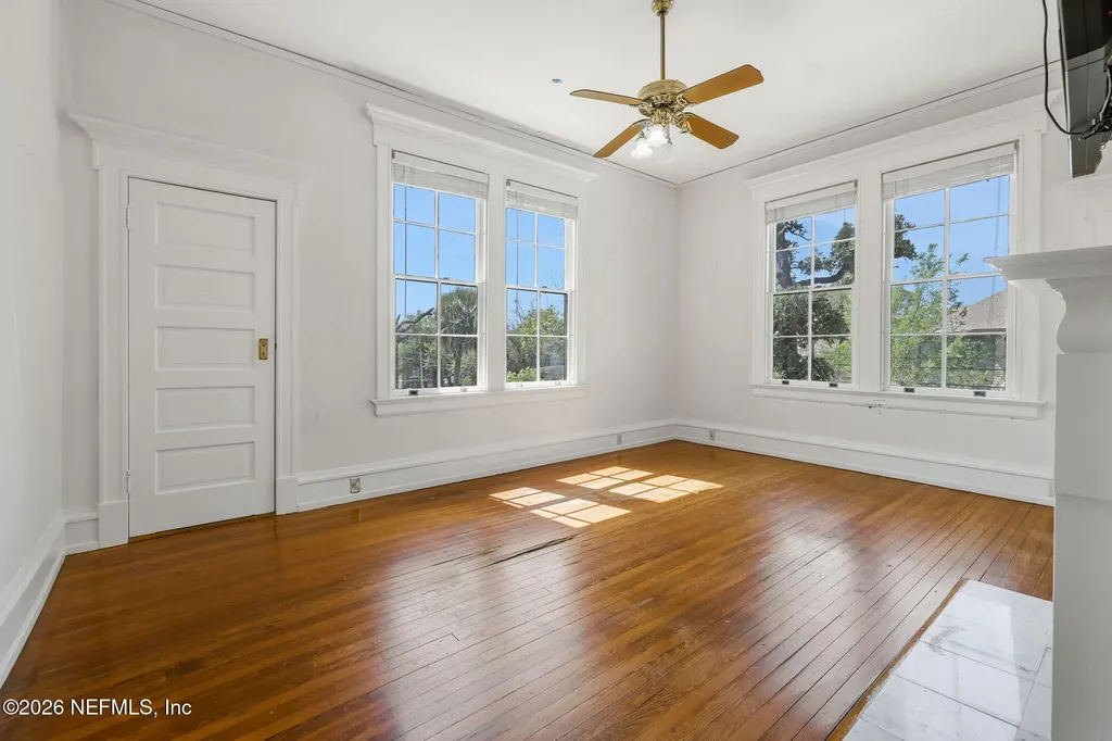 2160 Oak Street Jacksonville FL 32204