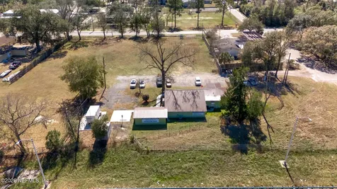 7867 Lakeland Street Jacksonville FL 32221