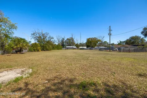 7867 Lakeland Street Jacksonville FL 32221