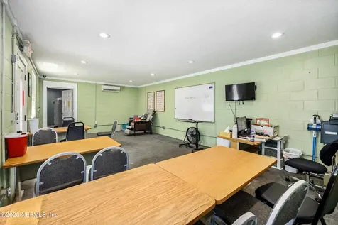 7867 Lakeland Street Jacksonville FL 32221