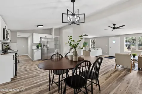 4224 Deer Trail Middleburg FL 32068