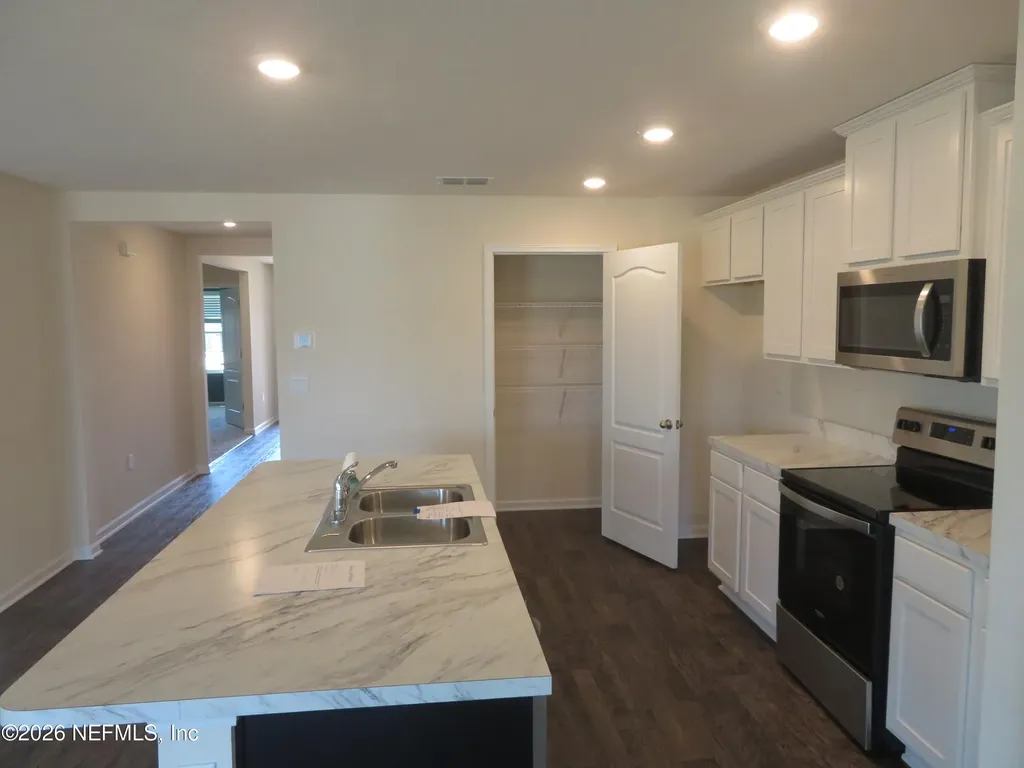 2678 Oak Stream Drive Green Cove Springs FL 32043