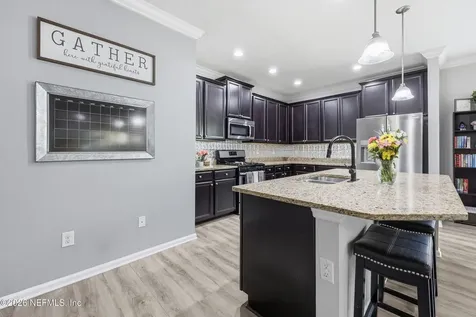 342 Aspen Leaf Drive Jacksonville FL 32081
