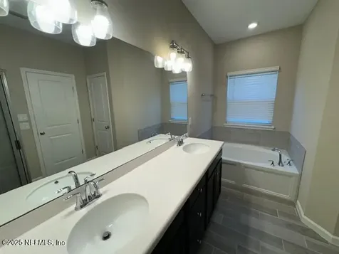 7133 Jemmah Lane Jacksonville FL 32222