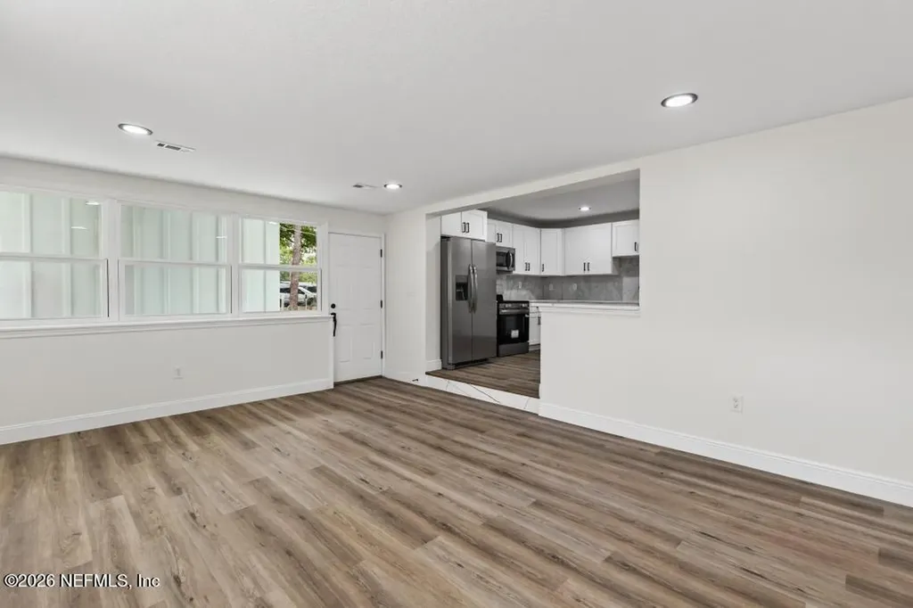 2934 Stonehurst Road W Jacksonville FL 32277