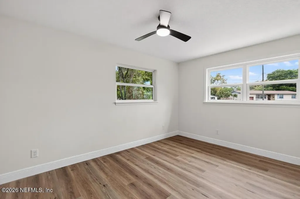2934 Stonehurst Road W Jacksonville FL 32277