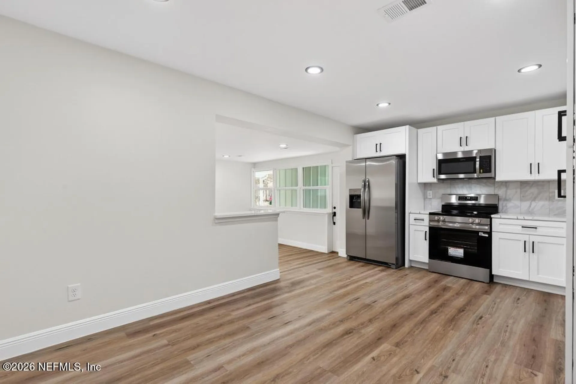 2934 Stonehurst Road W Jacksonville FL 32277