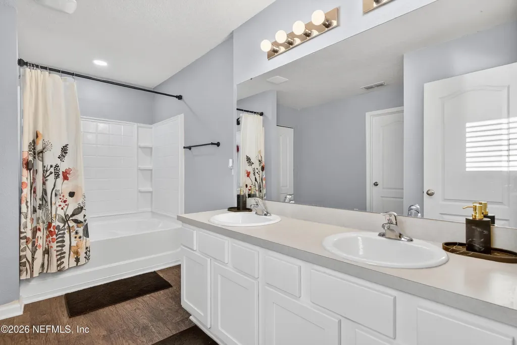 2230 Falling Star Lane Green Cove Springs FL 32043