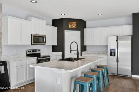 2230 Falling Star Lane Green Cove Springs FL 32043