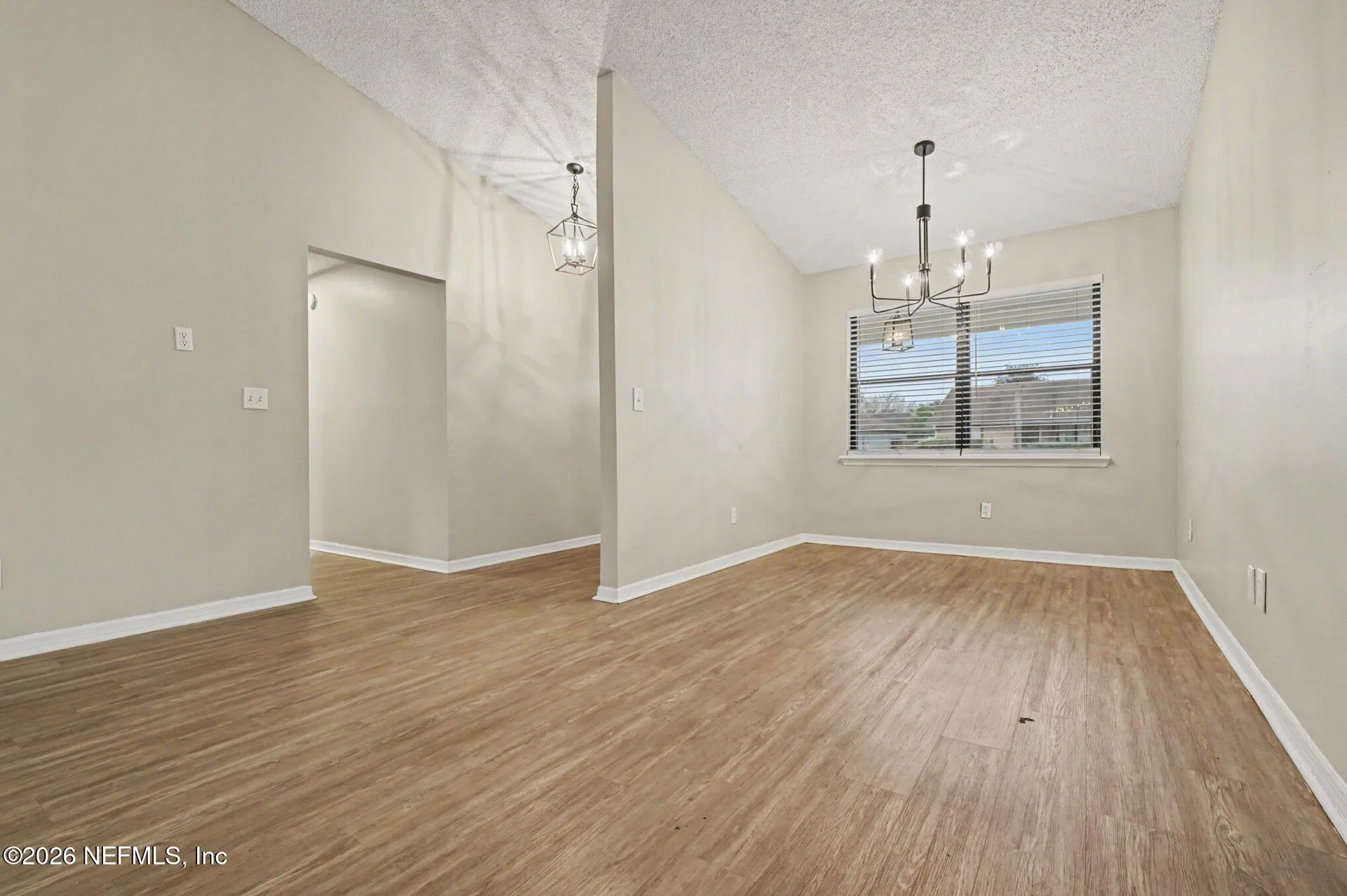 8459 Pikes Peak Drive N Jacksonville FL 32244