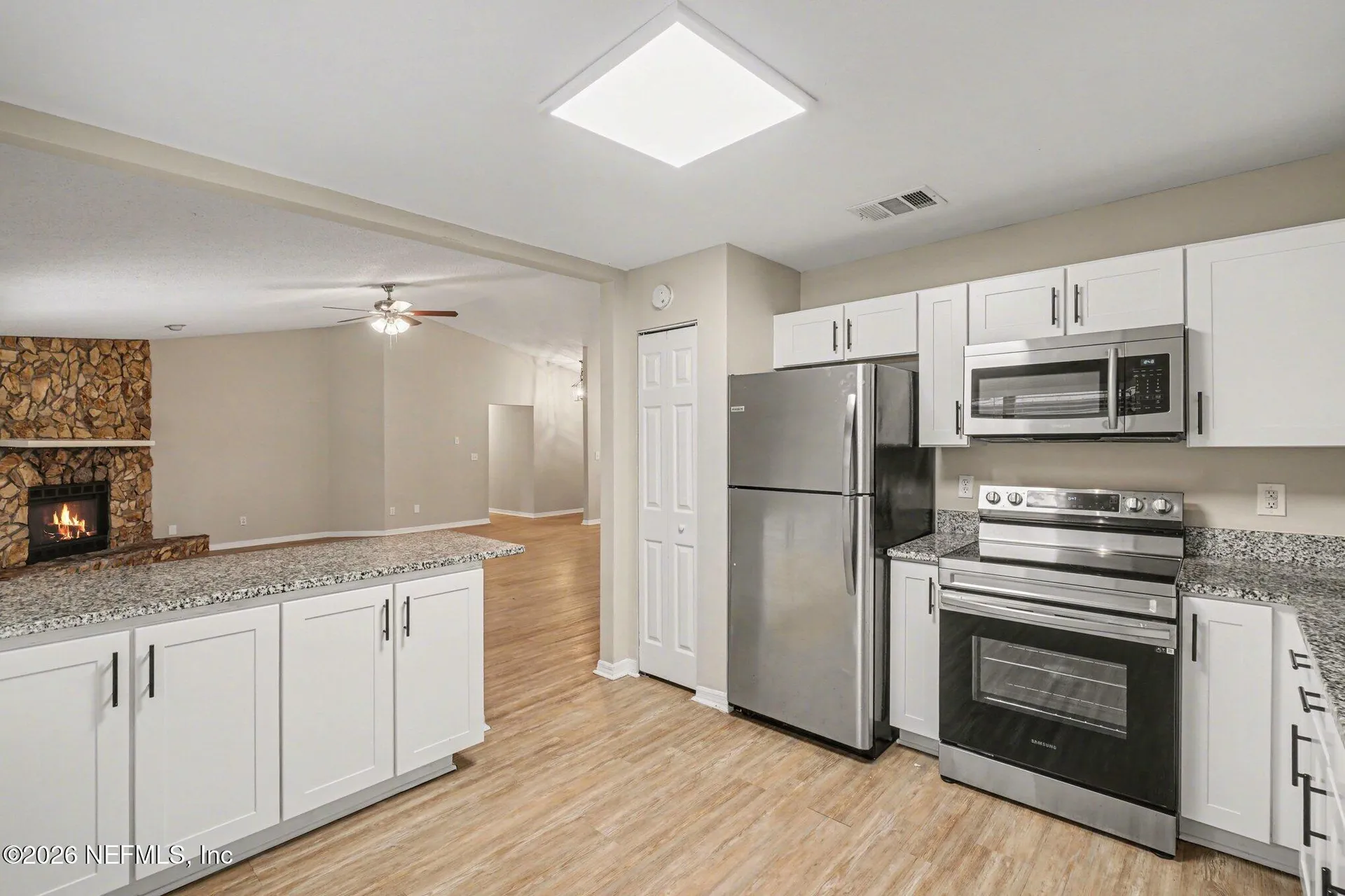 8459 Pikes Peak Drive N Jacksonville FL 32244