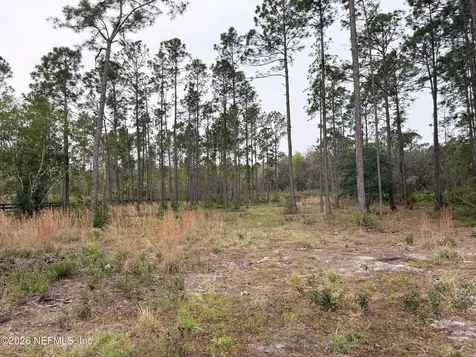 519 5th Street Satsuma FL 32189
