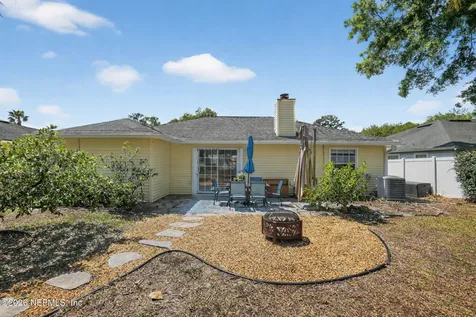 825 Long Lake Drive Jacksonville FL 32225
