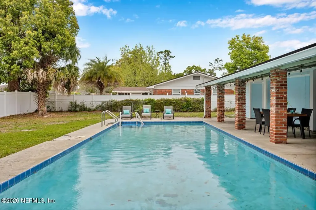 892 Trinidad Road Jacksonville FL 32216