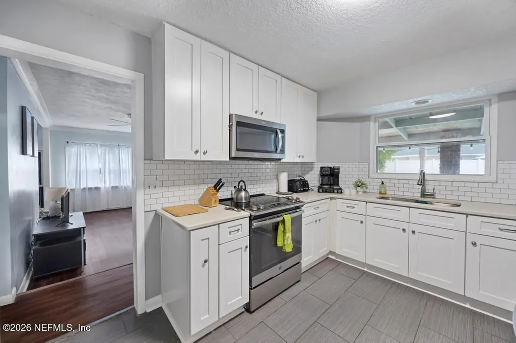 892 Trinidad Road Jacksonville FL 32216