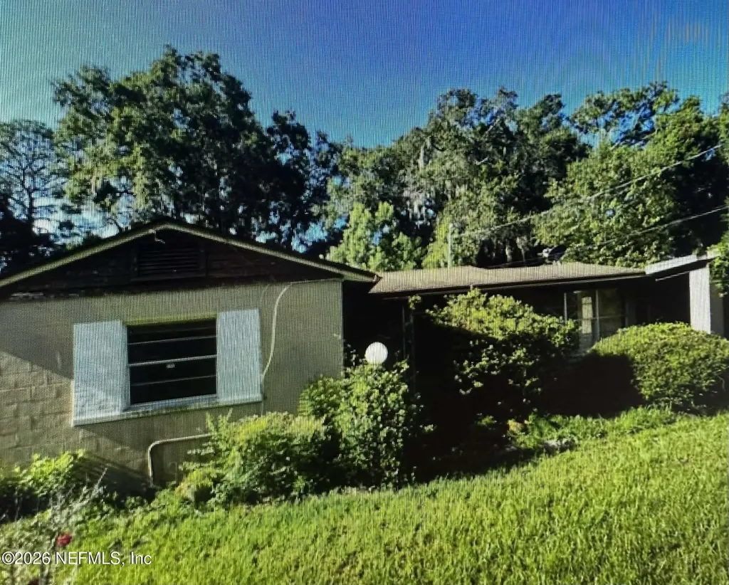 2213 Gillis Street Palatka FL 32177
