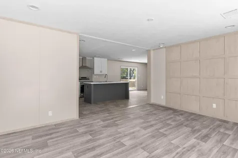 10101 Co Road 127 Glen St. Mary FL 32040