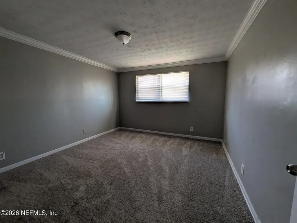 6978 Robert F Kennedy Circle Jacksonville FL 32209