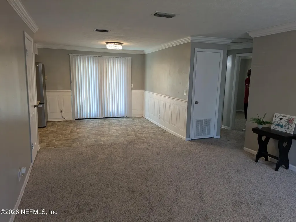 6978 Robert F Kennedy Circle Jacksonville FL 32209