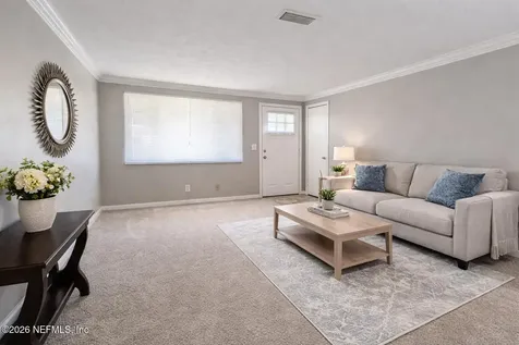 6978 Robert F Kennedy Circle Jacksonville FL 32209