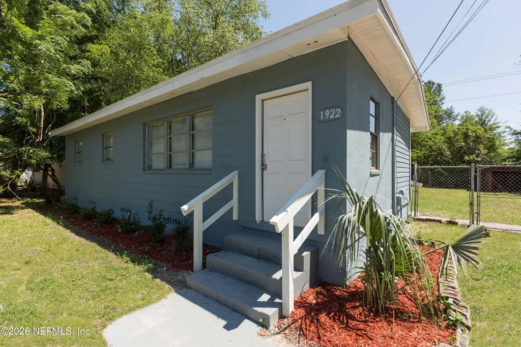 1922 Maclean Road Jacksonville FL 32209