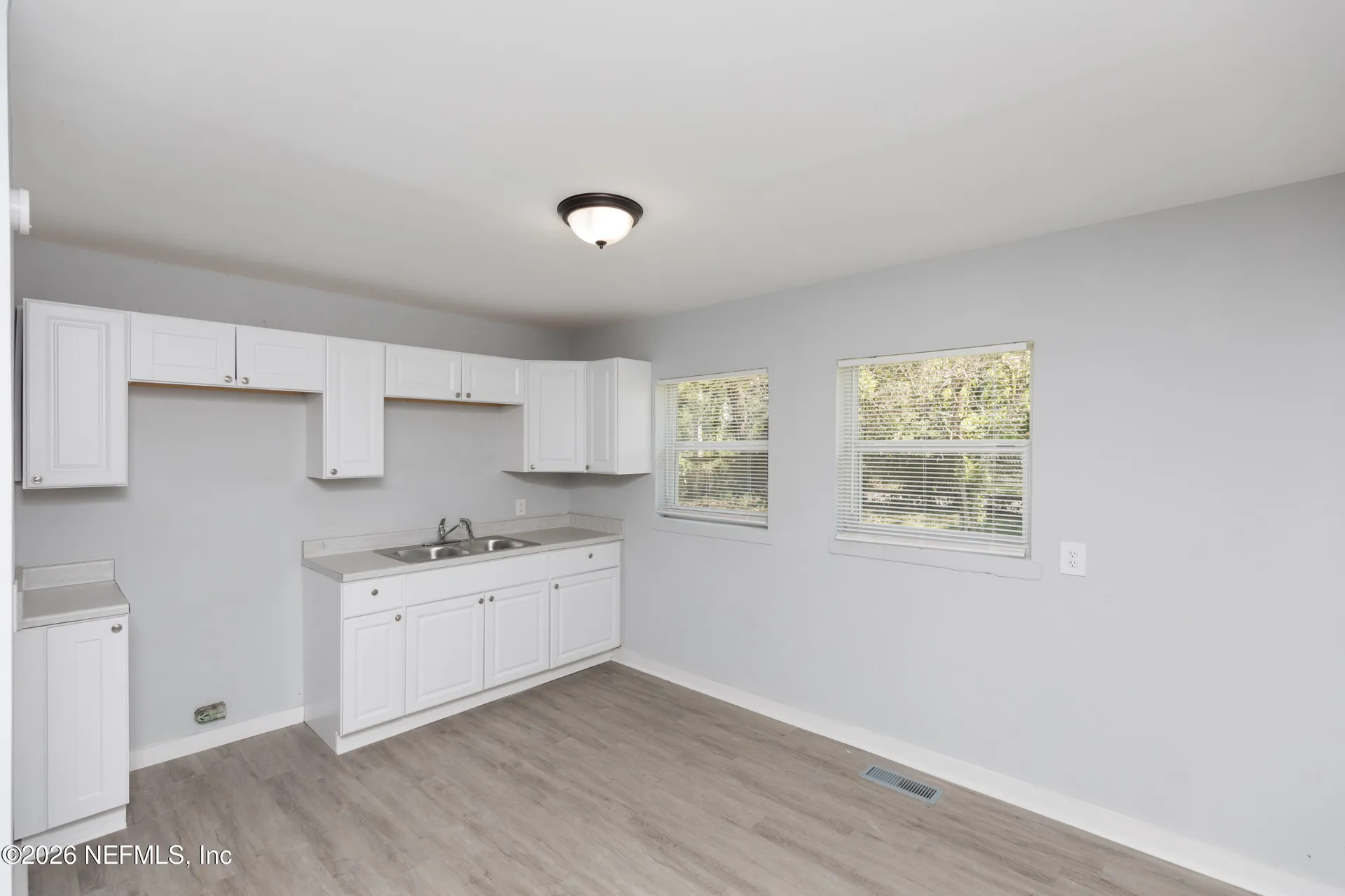 1922 Maclean Road Jacksonville FL 32209