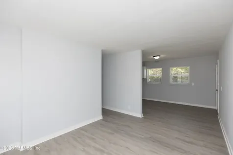 1922 Maclean Road Jacksonville FL 32209