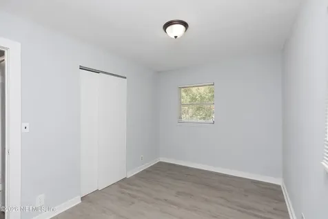 1922 Maclean Road Jacksonville FL 32209
