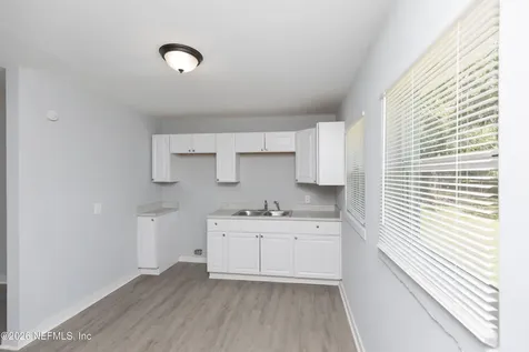 1922 Maclean Road Jacksonville FL 32209