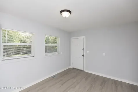 1922 Maclean Road Jacksonville FL 32209