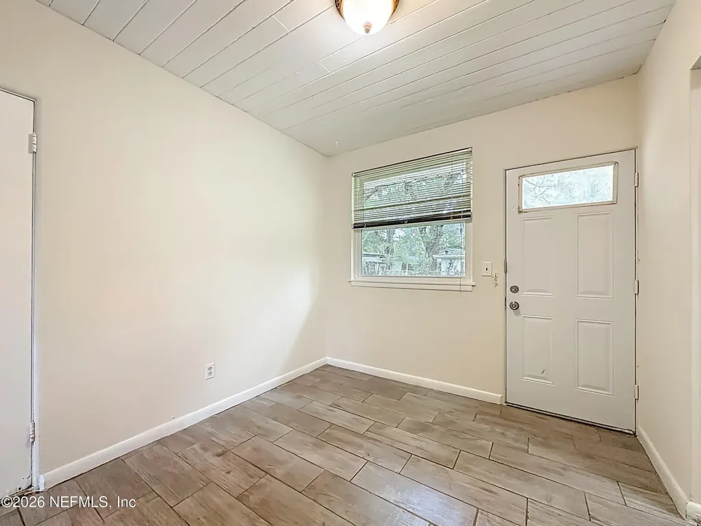 5704 Michigan Avenue Jacksonville FL 32211