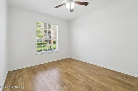 7990 Baymeadows Road E Jacksonville FL 32256